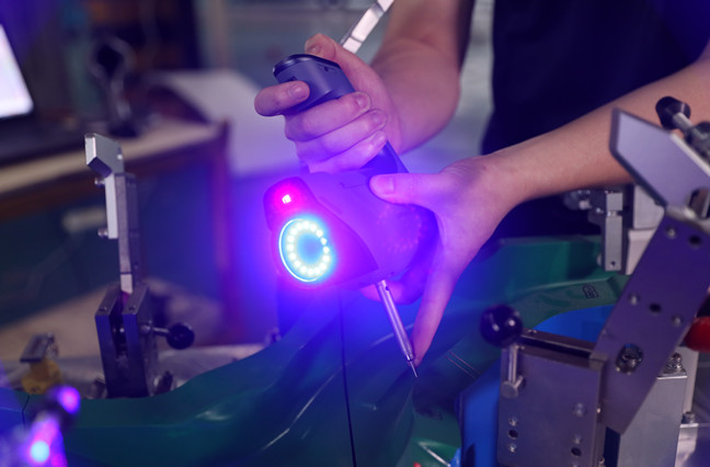 MMT portable pour l'ajustement des fixations et des jauges