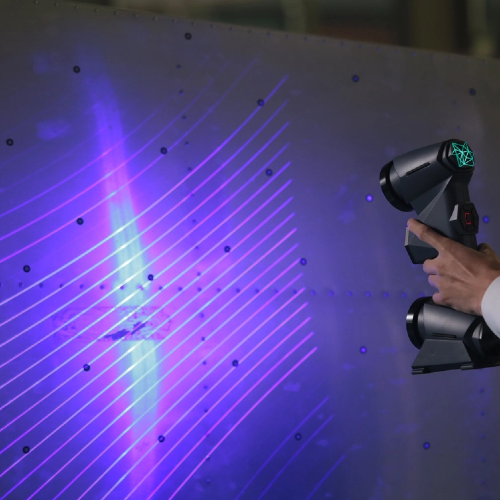 Scanners laser 3D de qualité métrologique vs. Outils de mesure traditionnels